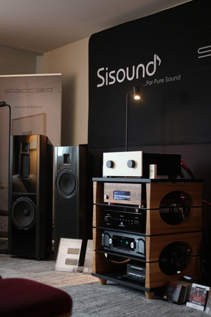 Extraudio Shines Alongside Sisound at the Audio Video Show 2025 in Warsaw